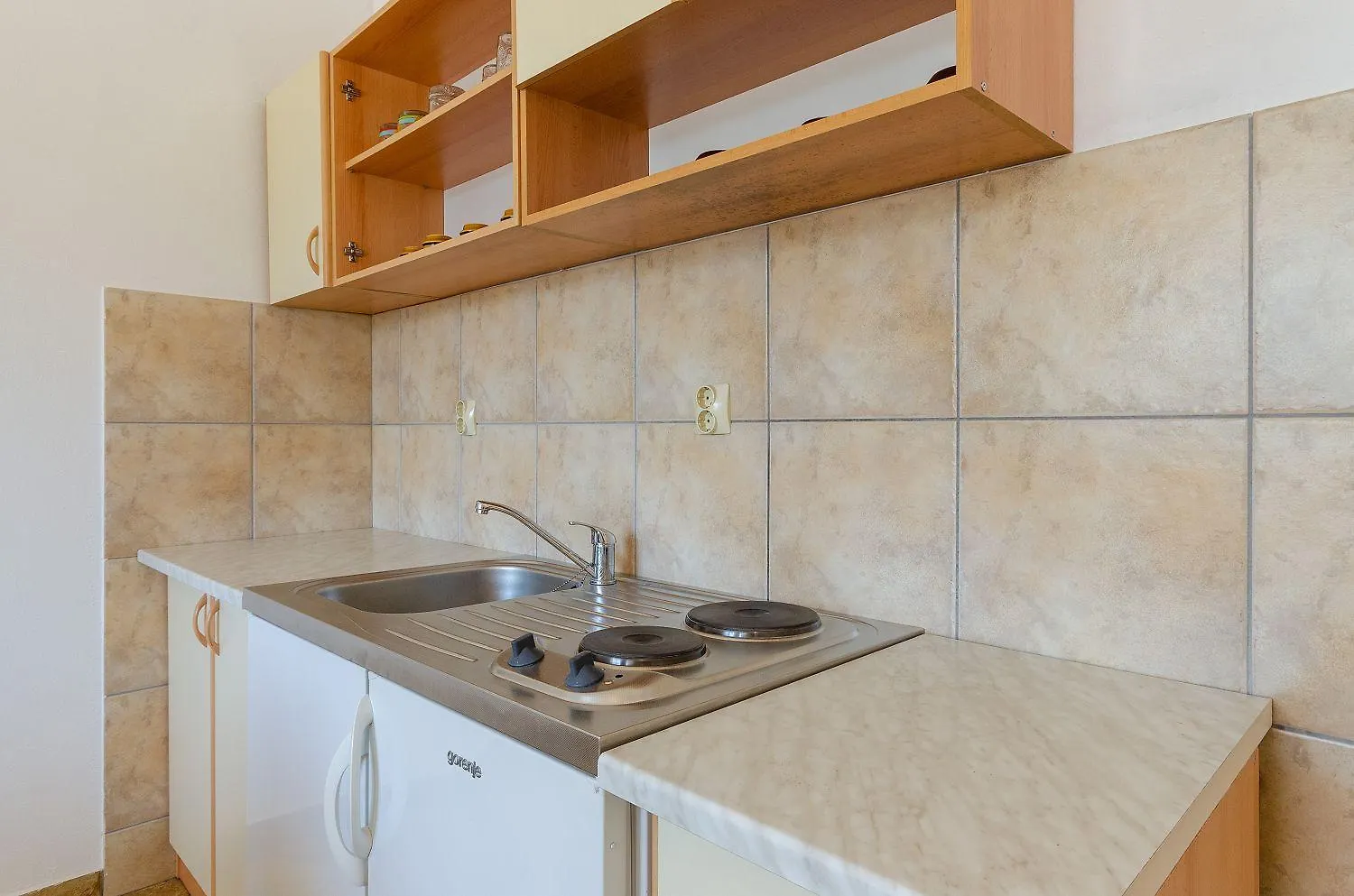 Beschauliches Apartment Nur 100 Meter Zum Strand Mit Privater Terrasse, Parkplatz Crikvenica Croatia